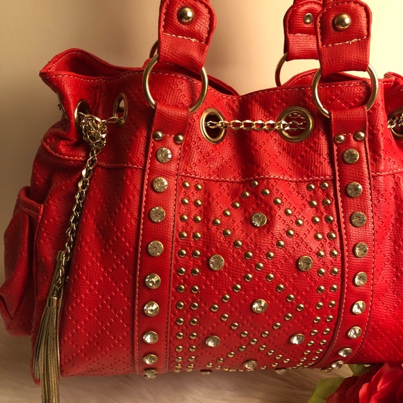 ‼️SOLD‼️☘️RED RHINESTONES AND STUDS HOBO HANDBAG☘️ - Picture 8 of 8
